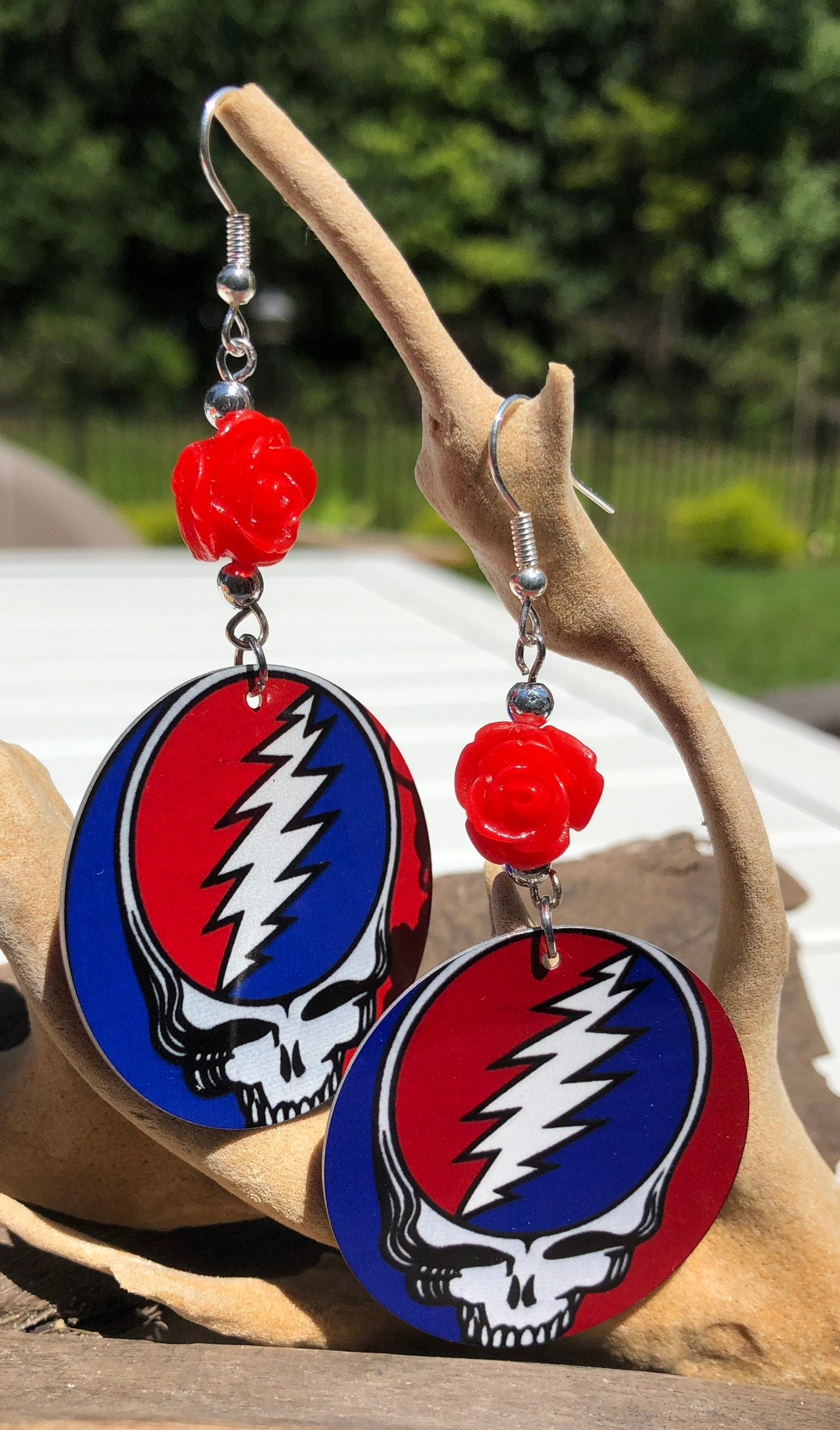 Steal your face round Dangle Earrings with a red rose bead. A Unique gift idea